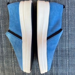 🔵 Naturalizer Sneakers (Admiral Blue)